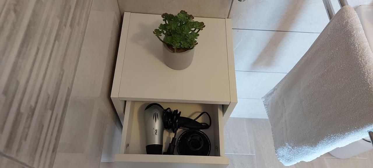 Studio Apartment Palmira Liznjan Luaran gambar